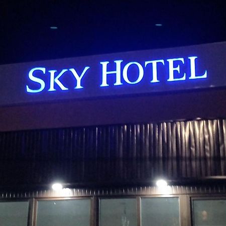 Sky Hotel Bischkek Exterior foto